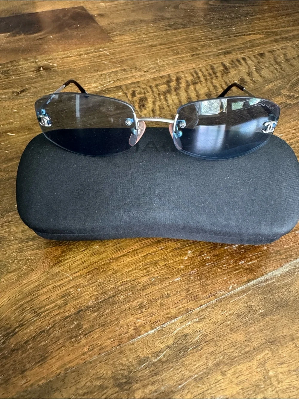 Vintage CHANEL 4002 Rimless Sunglasses with Blue Lenses